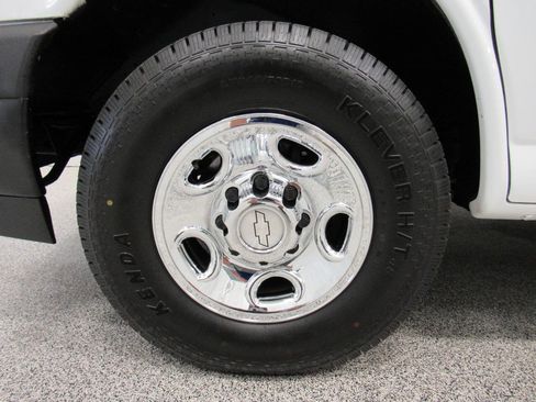 Used 2020 Chevrolet Express 2500 w/ Driver Convenience Package RWD image 10