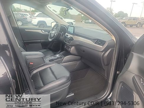 Used 2020 Ford Escape SEL AWD/4WD image 17