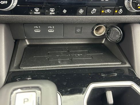 New 2026 Mitsubishi Outlander SE image 27