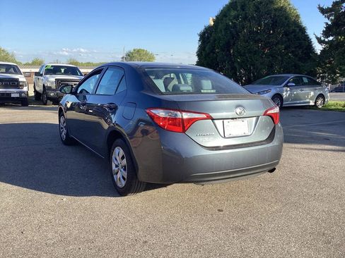 Used 2014 Toyota Corolla LE FWD image 9