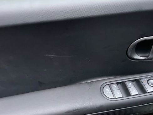 New 2026 Hyundai Ioniq 5 SE image 9