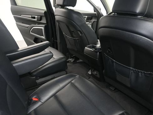 Used 2024 Kia Telluride S w/ S Sunroof Package FWD image 12