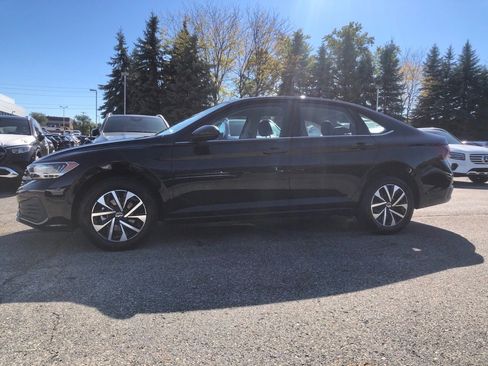 Used 2024 Volkswagen Jetta S image 7