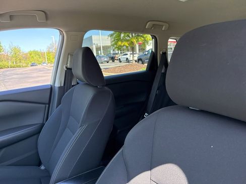 Used 2024 Nissan Rogue S image 8