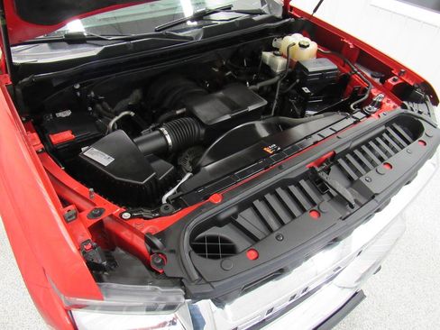 Used 2020 Chevrolet Silverado 2500 LT w/ Z71 Off-Road Package image 29