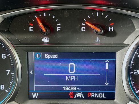 Used 2023 Chevrolet Equinox LS w/ LS Convenience Package image 19