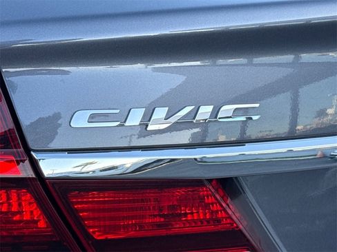 Used 2015 Honda Civic LX image 10