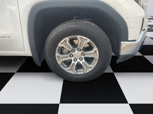 Used 2024 GMC Sierra 1500 SLT RWD image 14