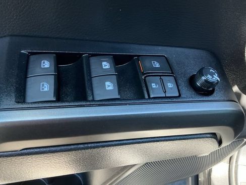 Certified 2023 Toyota Tacoma TRD Off-Road w/ TRD Premium Off Road Package AWD/4WD image 12