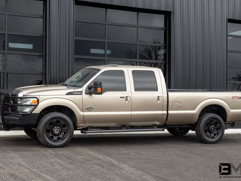 Used 2014 Ford F350 Lariat w/ Lariat Ultimate Package image 3