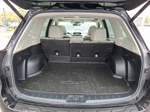 Used 2019 Subaru Forester Limited image 28
