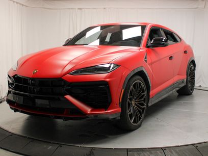 Used 2025 Lamborghini Urus SE