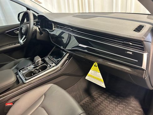 Certified 2023 Audi Q7 3.0T Premium Plus AWD/4WD image 25