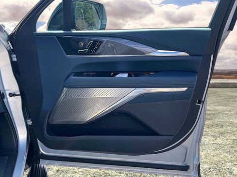 Certified 2025 Cadillac Escalade IQ Sport 2 image 28