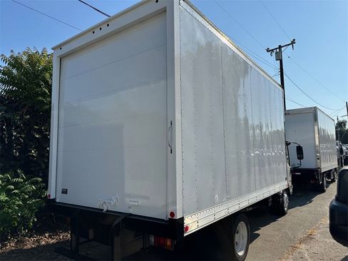 New 2024 Isuzu NPR image 4