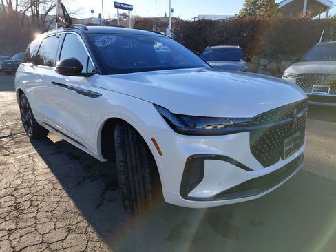 New 2026 Lincoln Nautilus Black Label w/ Jet Appearance Package image 1