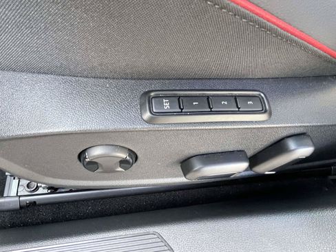Used 2025 Volkswagen GTI Autobahn FWD image 15