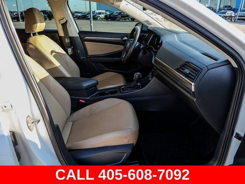 Used 2020 Volkswagen Jetta SEL FWD image 16