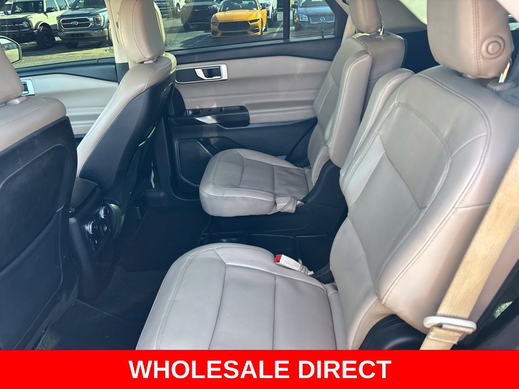 Used 2020 Ford Explorer XLT w/ Equipment Group 202A AWD/4WD image 27