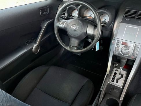 Used 2010 Scion tC image 40