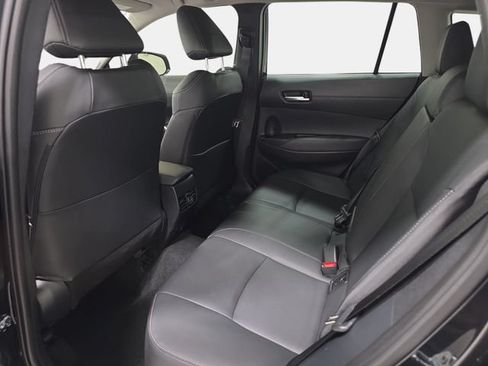 Used 2025 Toyota Corolla Cross XLE w/ Convenience Package AWD/4WD image 12