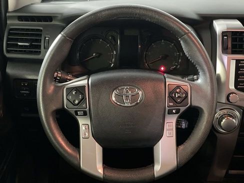 Used 2022 Toyota 4Runner SR5 Premium w/ Moonroof Package image 16