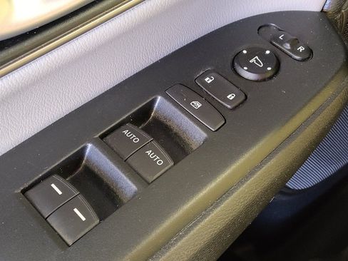 Used 2019 Honda CR-V EX-L image 27
