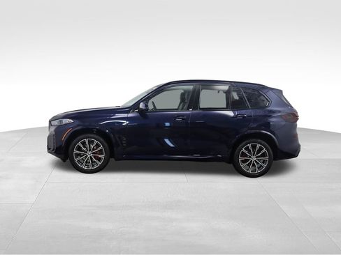 New 2026 BMW X5 xDrive40i w/ M Sport Package image 2