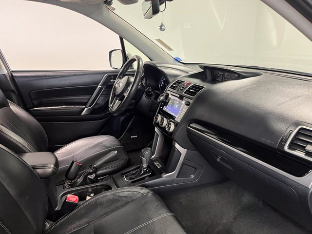 Used 2018 Subaru Forester 2.5i Touring w/ Popular Package #3B AWD/4WD image 12