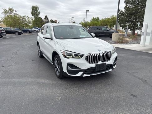 Used 2021 BMW X1 xDrive28i w/ Premium Package AWD/4WD image 7