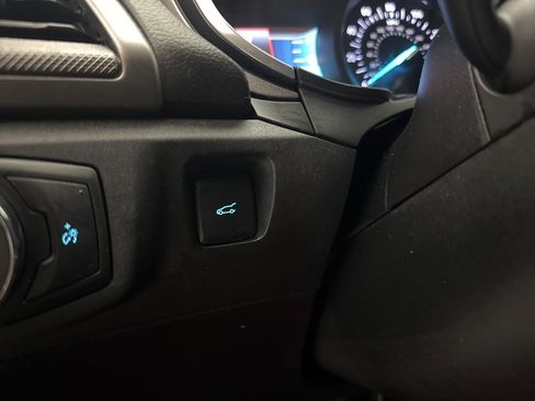 Used 2020 Ford Fusion SE image 22