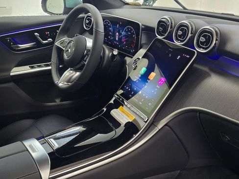 New 2026 Mercedes-Benz GLC 300 4MATIC image 28