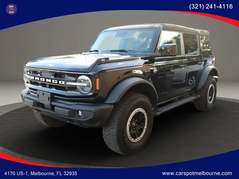 Used 2023 Ford Bronco Outer Banks w/ Sasquatch Package image 1
