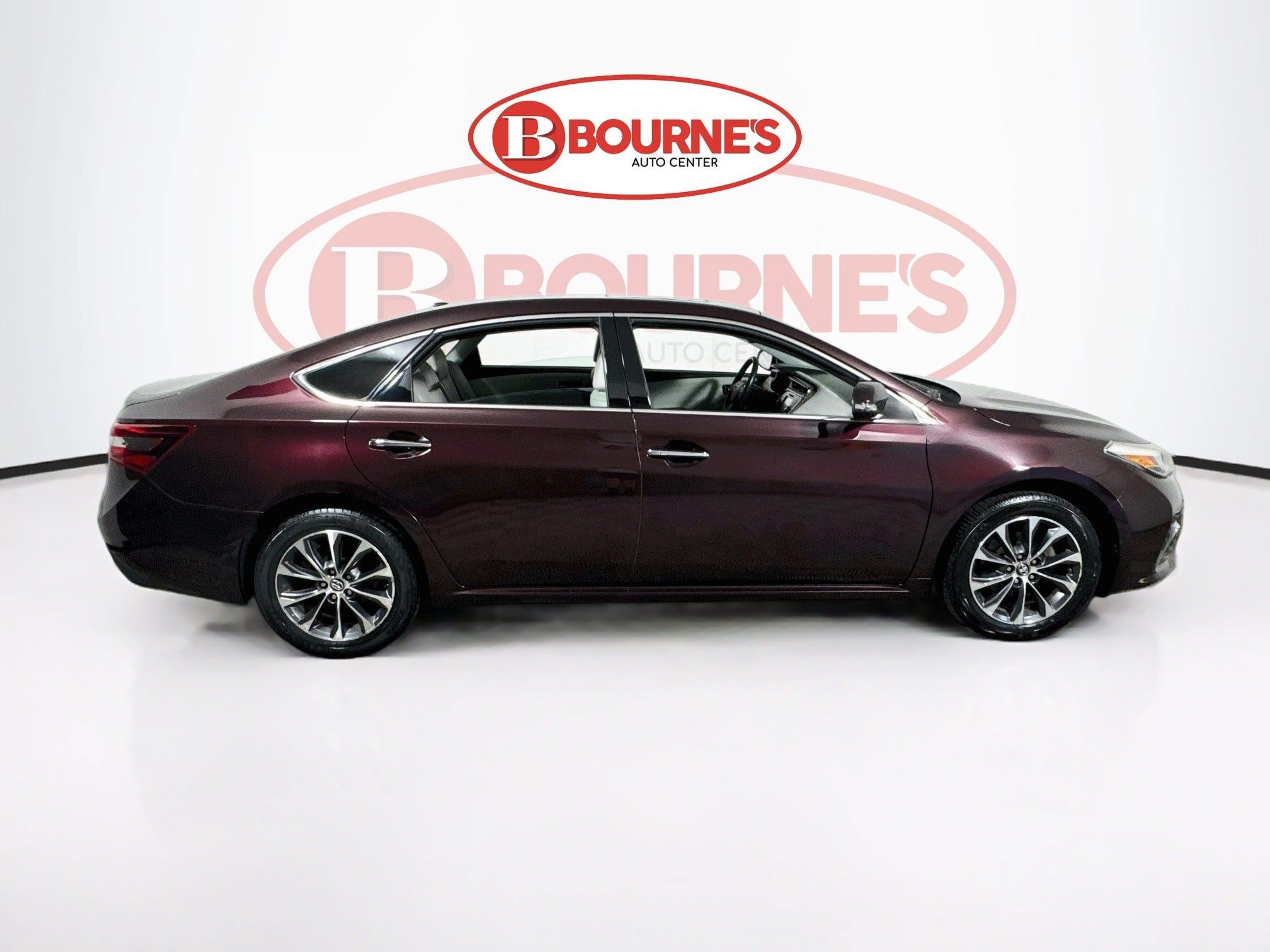 Used 2016 Toyota Avalon XLE Plus FWD image 10
