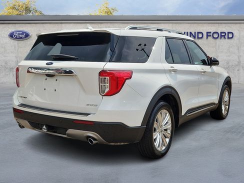Used 2021 Ford Explorer Limited w/ Equipment Group 301A AWD/4WD image 6
