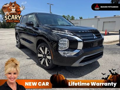 New 2025 Mitsubishi Outlander SE