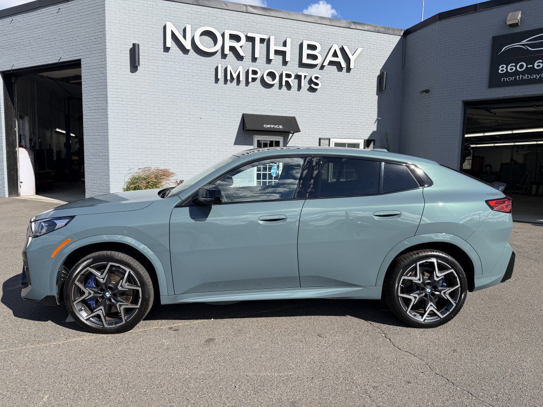 Used 2026 BMW X2 M35i AWD/4WD image 12