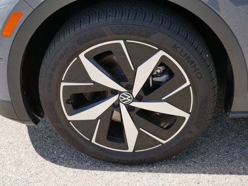 Certified 2023 Volkswagen ID.4 Pro S AWD/4WD image 15