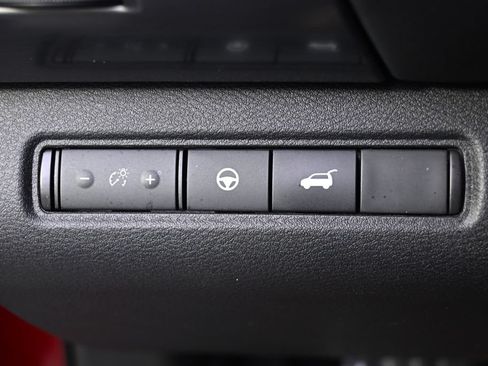 Used 2024 Nissan Pathfinder SL AWD/4WD image 25