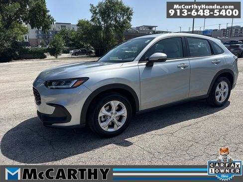 Used 2025 Honda HR-V LX image 1