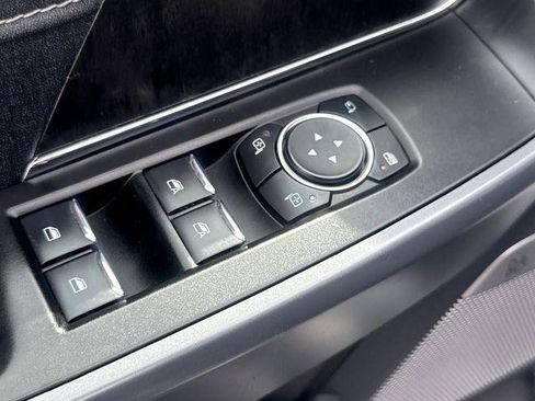 Used 2023 Ford F150 Lariat AWD/4WD image 15