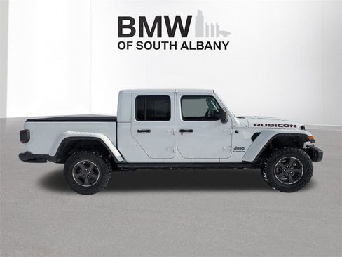 Used 2020 Jeep Gladiator Rubicon image 3
