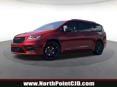 New 2026 Chrysler Pacifica Limited