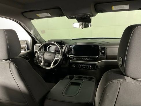 Used 2022 Chevrolet Silverado 1500 RST image 16