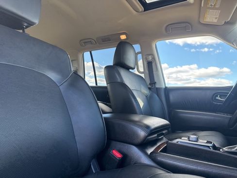Certified 2024 Nissan Armada SL image 19
