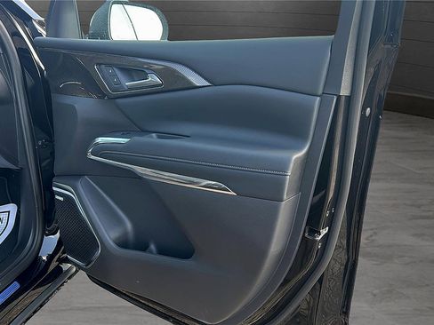 New 2026 Chevrolet Traverse High Country FWD image 30