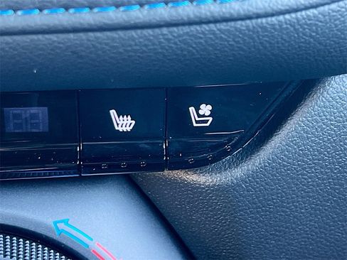 Used 2024 Chevrolet Blazer RS w/ Driver Confidence II Package image 20