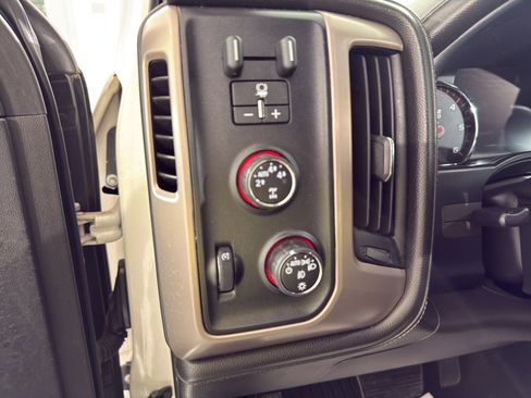 Used 2015 GMC Sierra 1500 Denali image 19