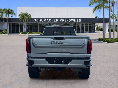 Used 2025 GMC Sierra 3500 Denali Ultimate AWD/4WD image 6