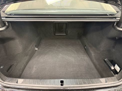 Used 2019 BMW 750i xDrive w/ Executive Package image 13